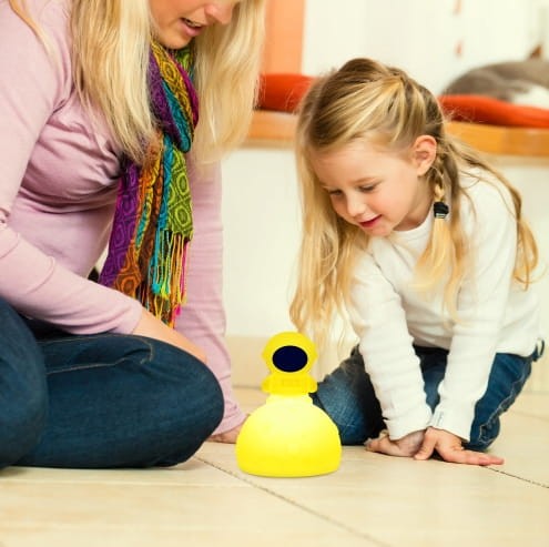 LAMPKA NOCNA ASTRONAUTA DLA DZIECI Kolorowa SILIKONOWA LED RGB z pilotem - zdjęcie 4